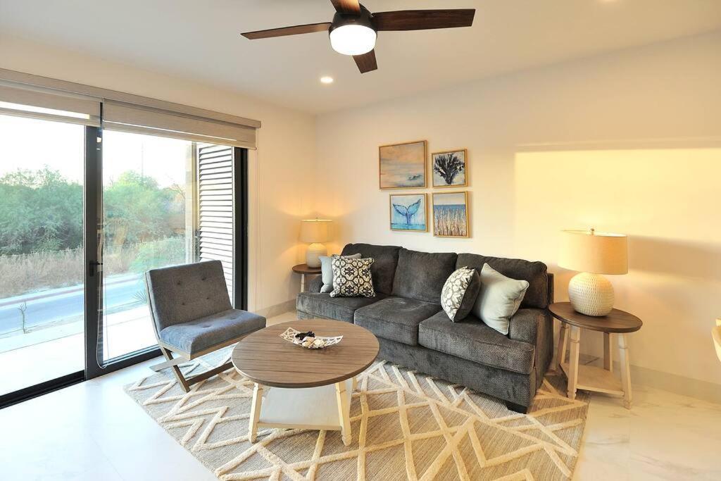 Great Location 2Bd 2Bth Walking Distance To Medano Leilighet Cabo San Lucas Eksteriør bilde