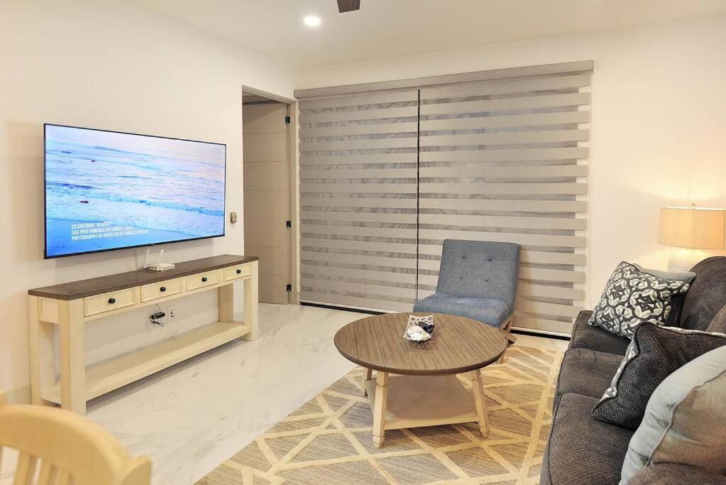 Great Location 2Bd 2Bth Walking Distance To Medano Leilighet Cabo San Lucas Eksteriør bilde