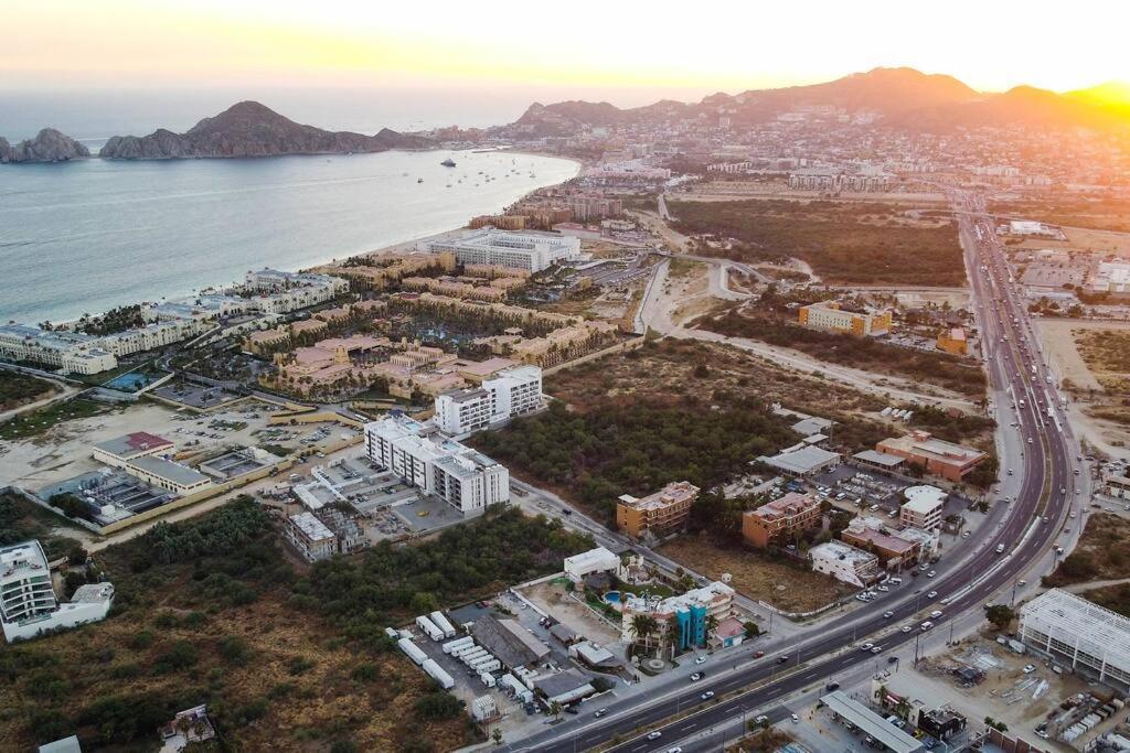 Great Location 2Bd 2Bth Walking Distance To Medano Leilighet Cabo San Lucas Eksteriør bilde